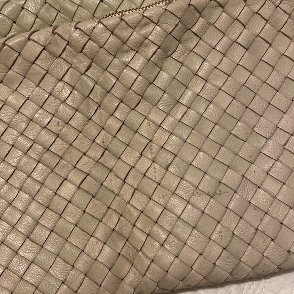 Woven Clutch - Picture 5 of 5